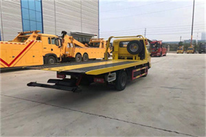 麦盖提非事故拖车